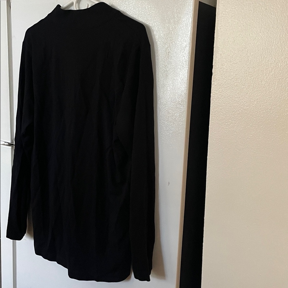 CAbi Large Black Women's Thick Longsleeve Blouse‎ - Picture 6 of 7